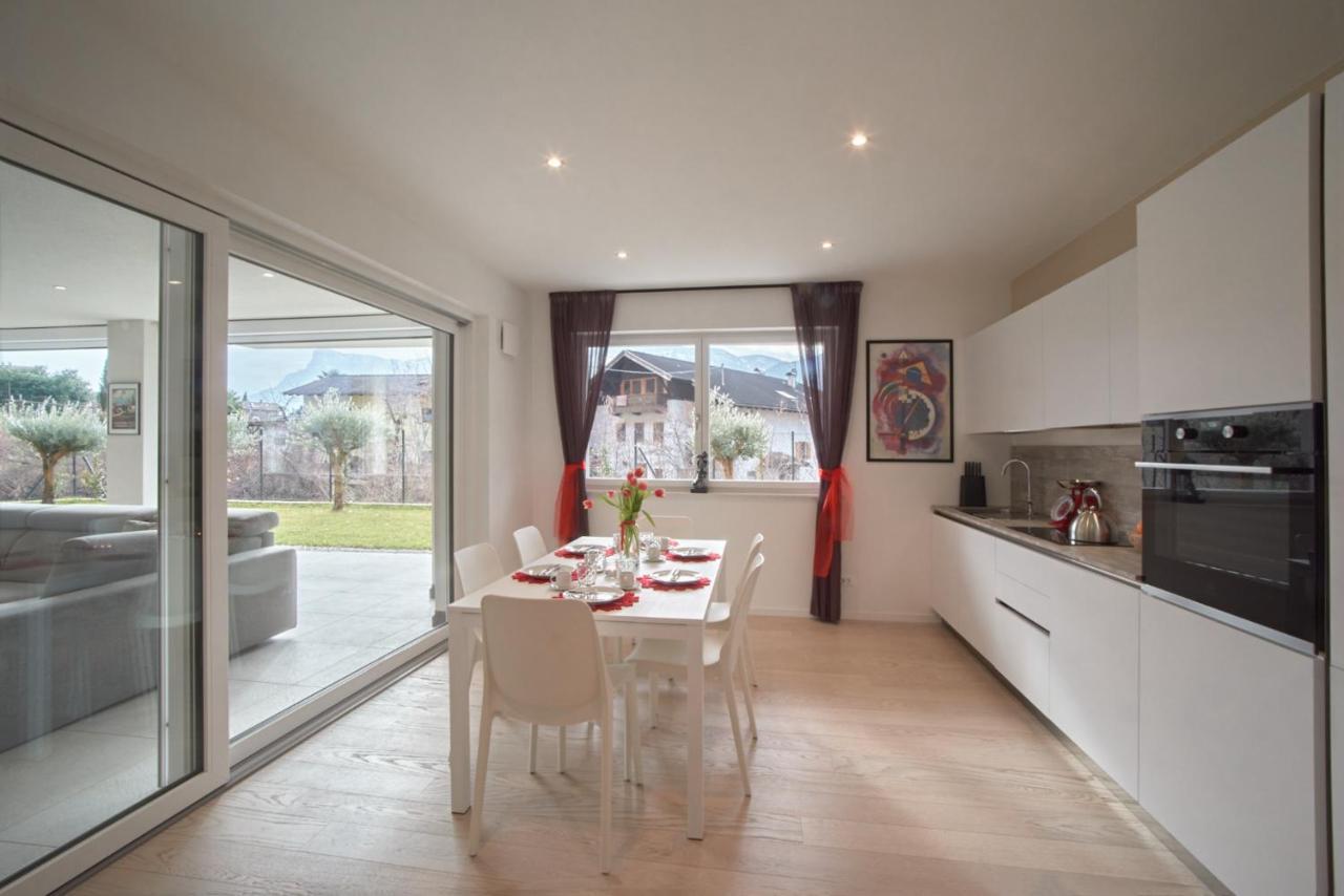 Penthouse & Garden - Luxury Apartment Postal / Burgstall Exteriör bild